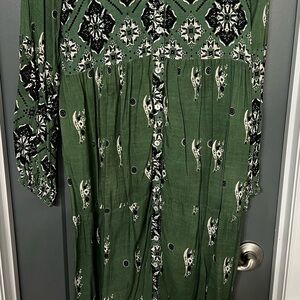 Ananda’s Collection tiered Green Patterned Maxi Dress. Button down